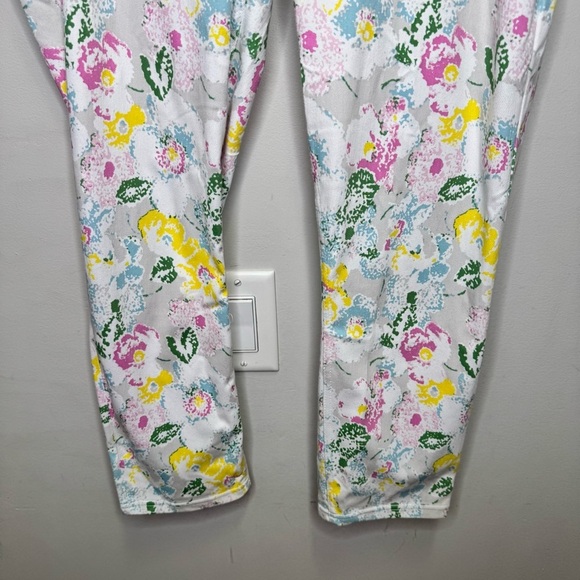 Hue Floral Leggings Size XL NWT Brand New - Picture 3 of 9